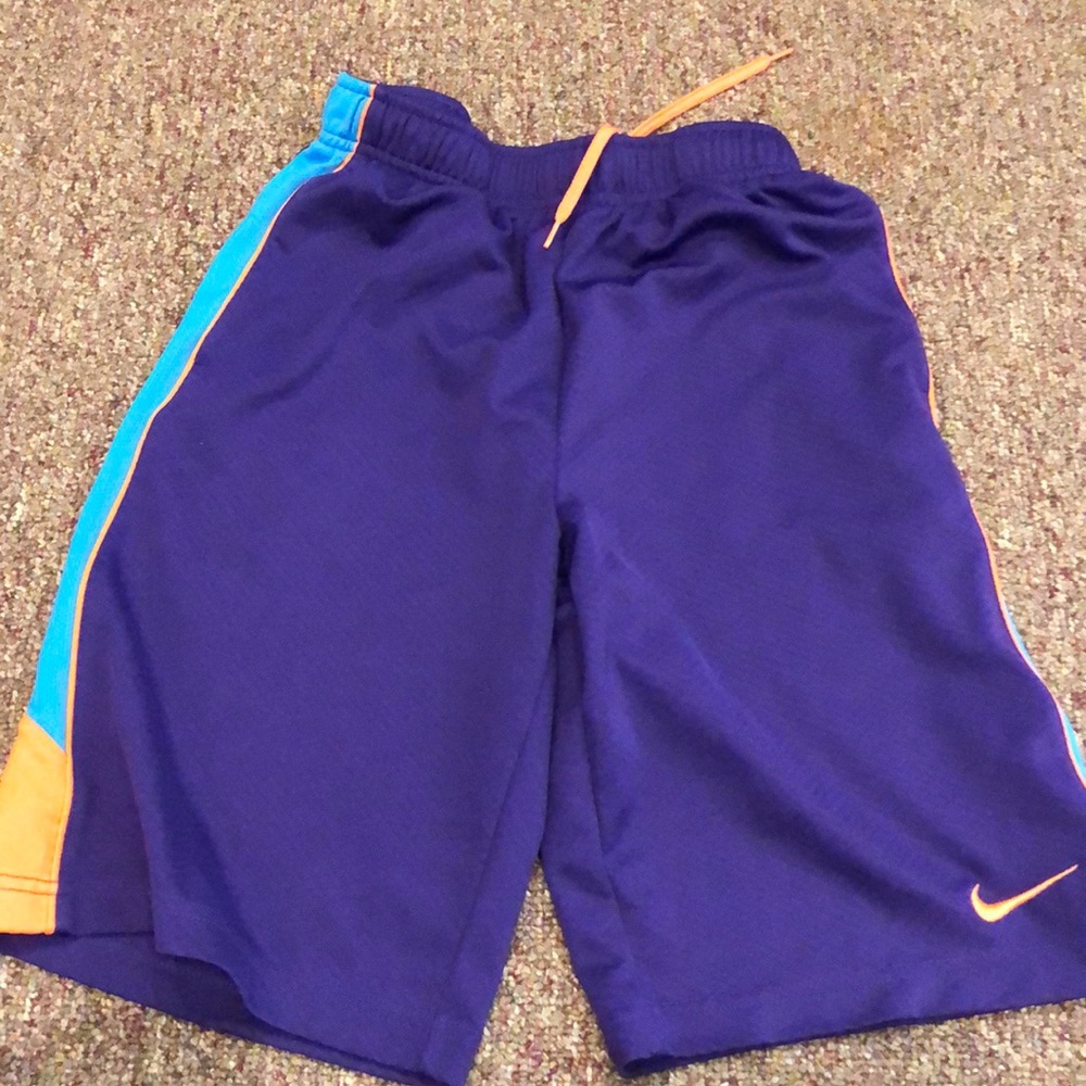 Boys Large Nike Dri-Fit Athletic Shorts. Purple in color